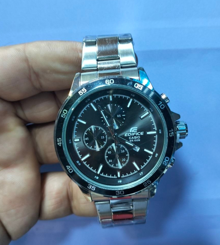 Montre Chronographe Casio Edifice EFR-526D-1AV pour Homme