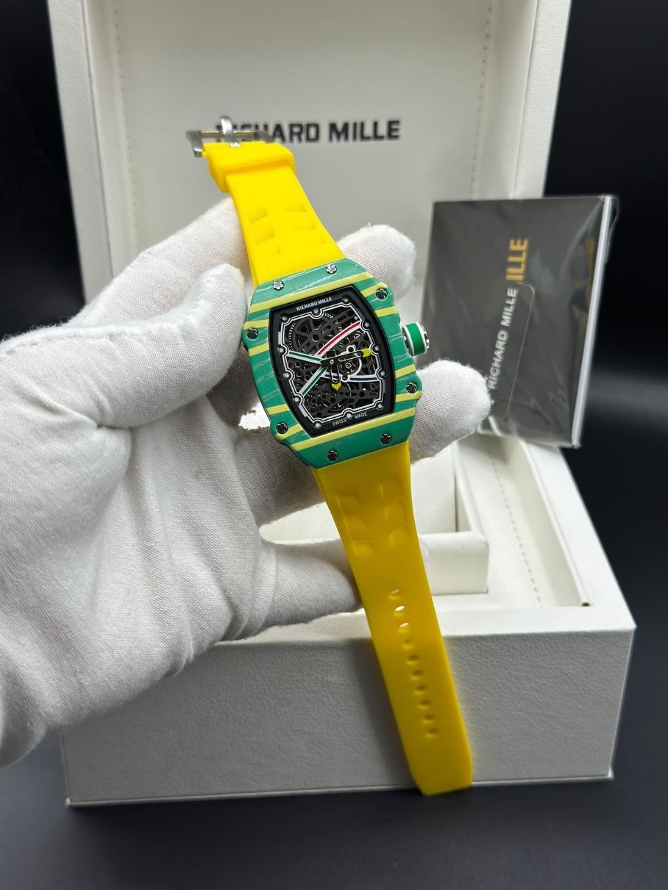 Montre Richard Mille RM 67-02 « Wayde van Niekerk » en Carbone TPT Vert et Jaune